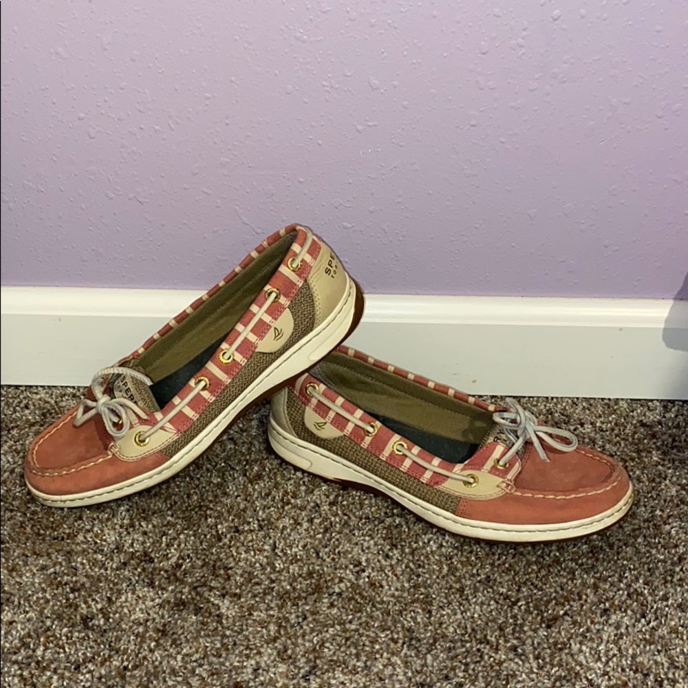 Sperry shoes